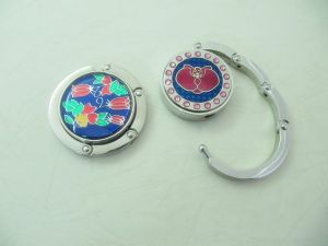 Foldable bag hook